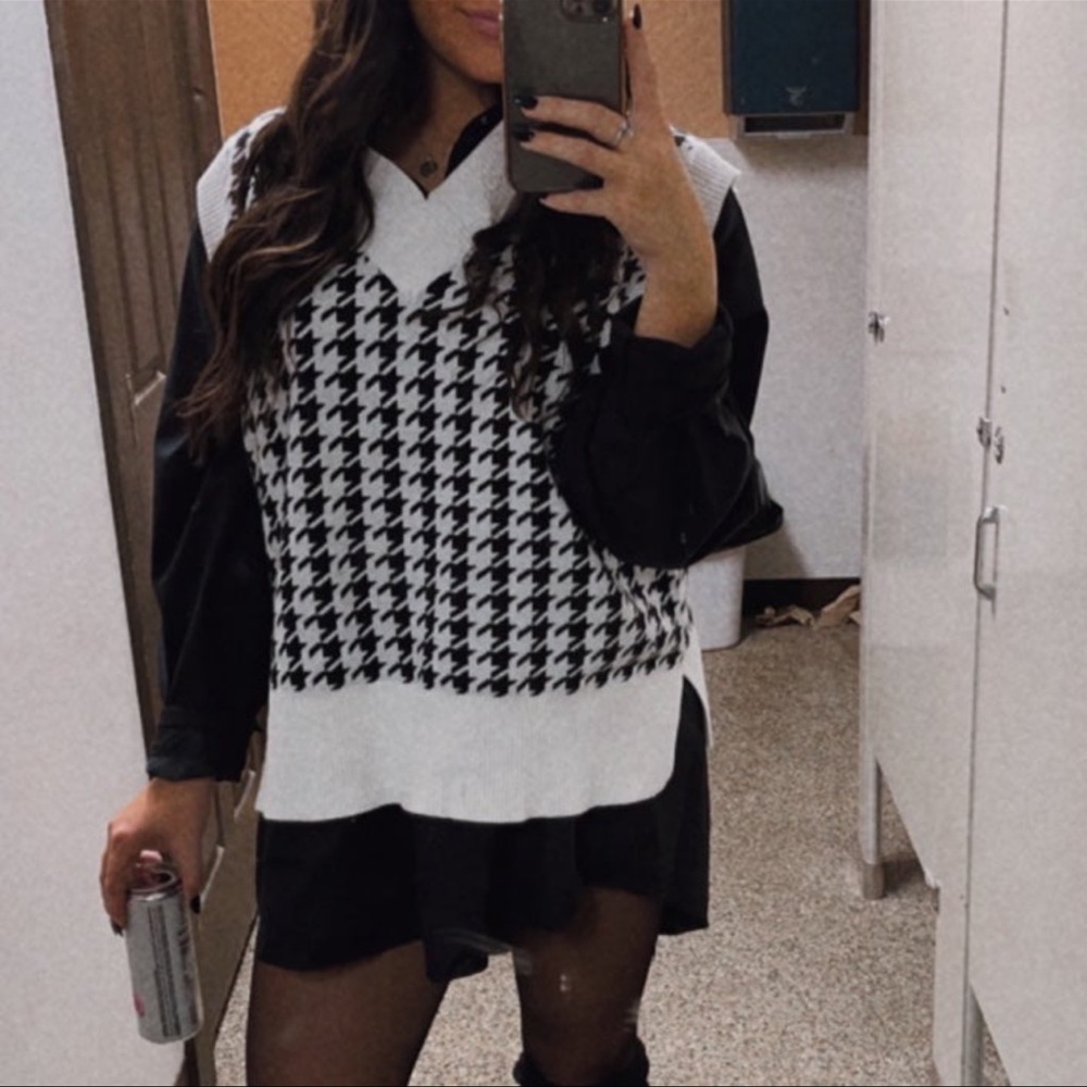Sweater Vest